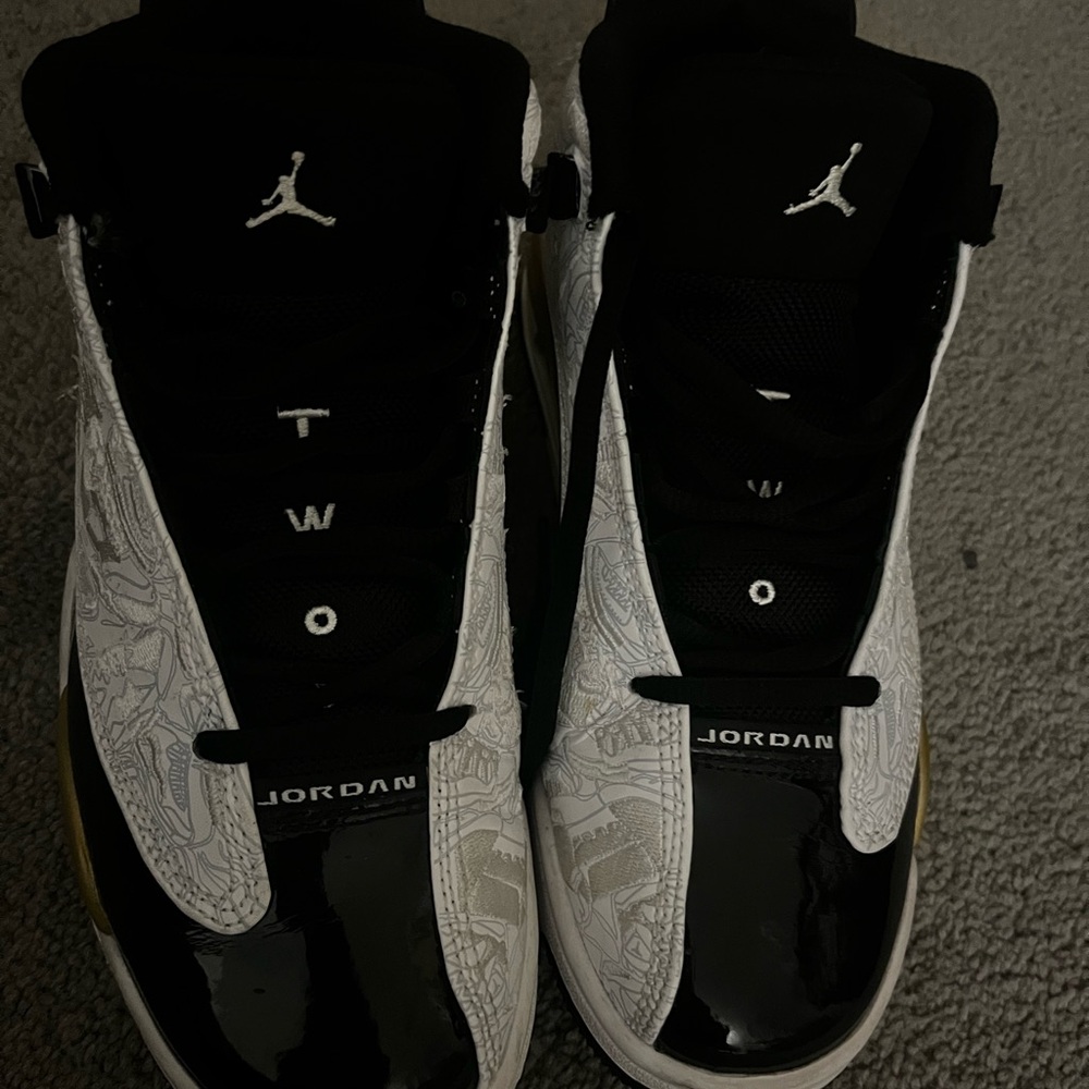 Jordan Black and White Men's Shoes